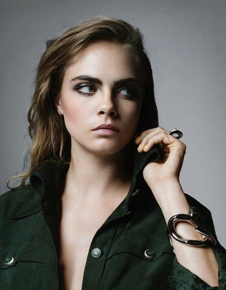 cara delevingne nude leaked|Cara Delevingne Nude (4 Leaked Photos)